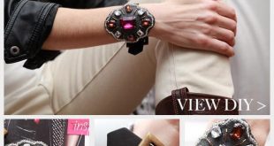 DIY Baroque Buckle Bracelet: DIY Fashion by Trinkets in Bloom | DIY